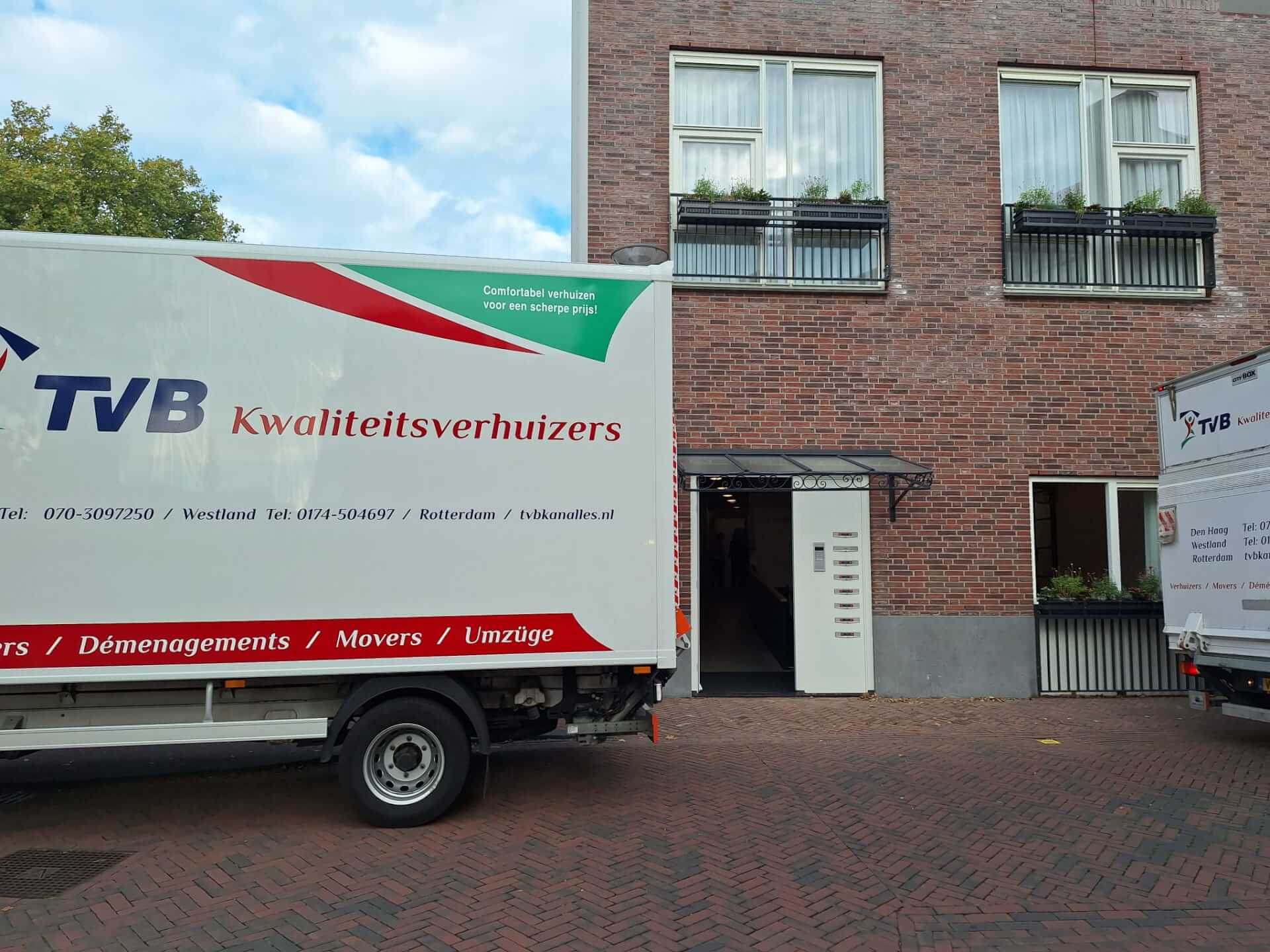 Verhuizing naar van Tijnplein