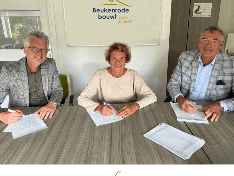 Aannemingsovereenkomst getekend.