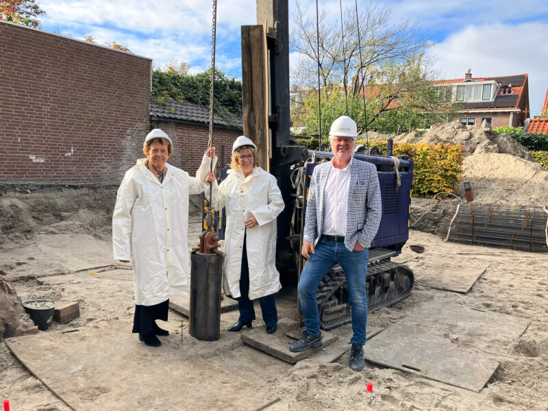 Beukenrode Bouwt 1e paal 16 okt 2025 1